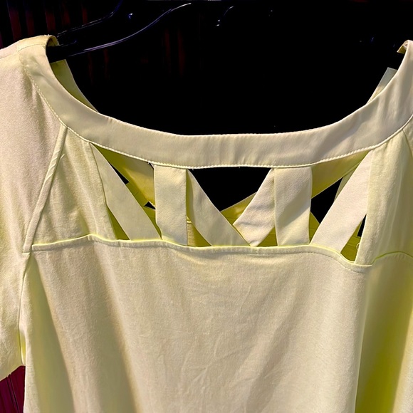 LANE BRYANT lime color shirt. - Picture 3 of 4